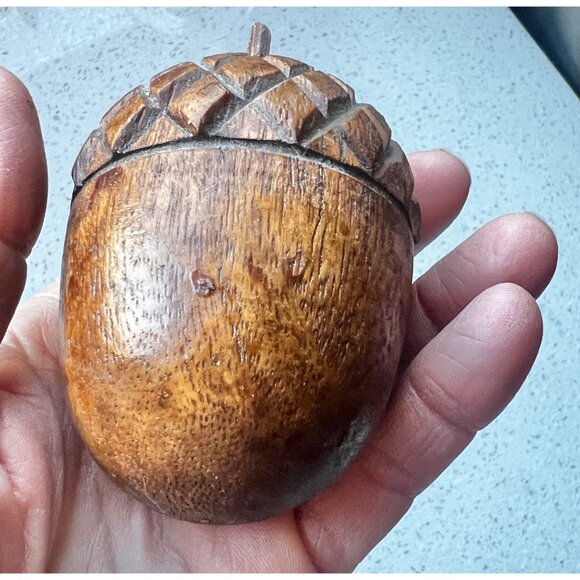 Handcrafted Wooden Acorn Decor Set Of 3 - Rustic Natural Finish - Picture 4 of 8